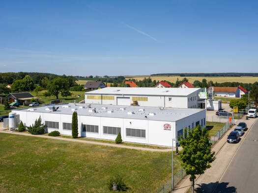 Produktionshalle zum Kauf provisionsfrei 730 m² Lagerfläche Thomas-Müntzer-Straße Münchenbernsdorf Münchenbernsdorf 07589