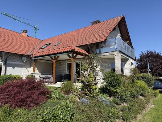 Doppelhaushälfte zum Kauf 279.000 € 6 Zimmer 141 m² 909 m² Grundstück Papenhöfen Marienmünster 37696