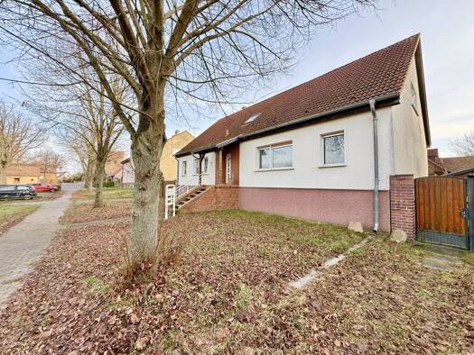 Einfamilienhaus zum Kauf 295.000 € 6 Zimmer 199,4 m² 621 m² Grundstück Bergsdorf Zehdenick 16792