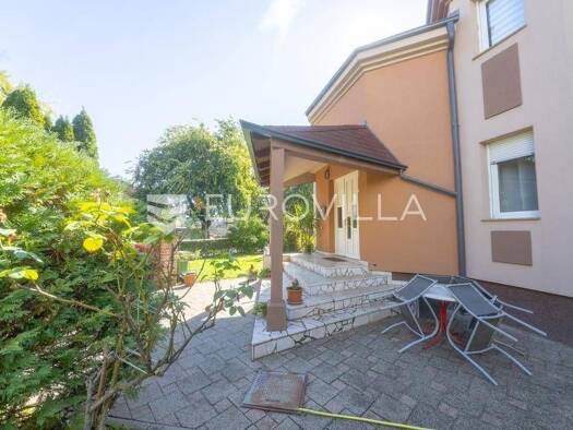 Haus zum Kauf 370.000 € 3 Zimmer 290 m² Jug II Tenja