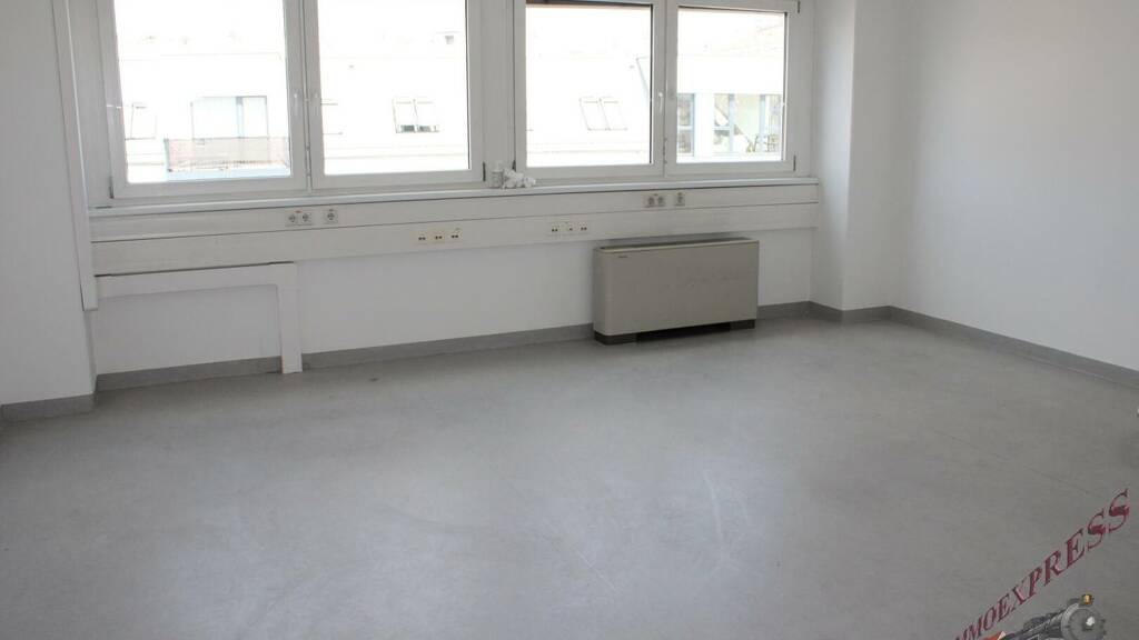 Büro zur Miete 2.835 € 270 m² Bürofläche Wiener Neudorf 2351