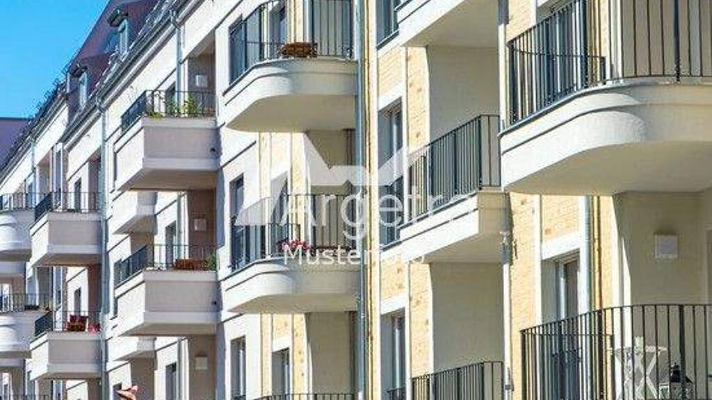 Haus zum Kauf provisionsfrei 32.100 € 291 m² 8.833 m² Grundstück Wolkenburg-Kaufungen Limbach-Oberfrohna 09212