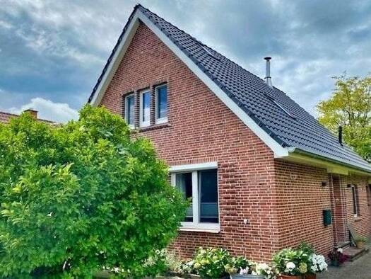 Einfamilienhaus zum Kauf 279.000 € 5 Zimmer 103 m² 850 m² Grundstück Tettens Wangerland 26434