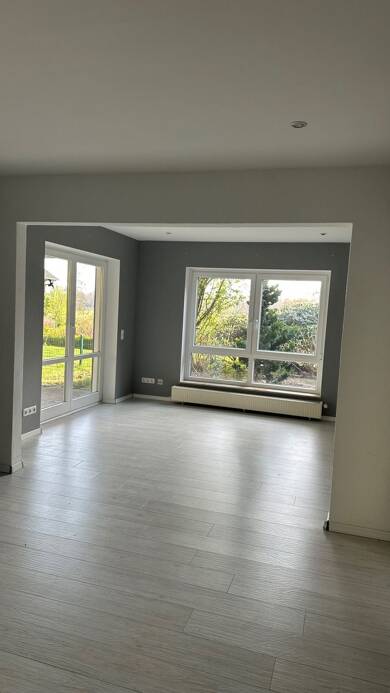 Wohnung zur Miete 1.800 € 5 Zimmer 179 m² Geschoss 2/2 frei ab sofort Quickborn 25451