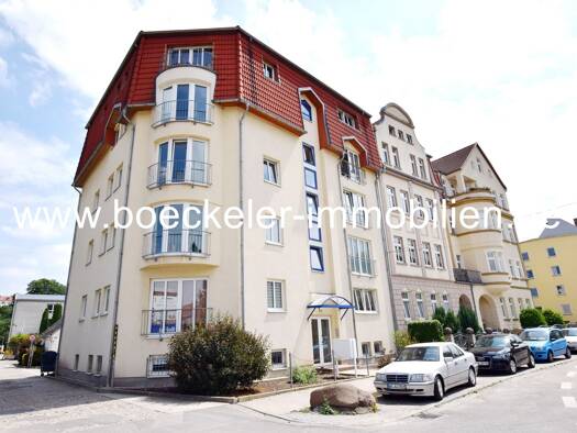 Wohnung zur Miete 420 € 2,5 Zimmer 64,2 m² 3. Geschoss frei ab sofort Naumburg Naumburg (Saale) 06618