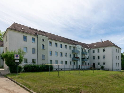 Bürofläche zur Miete 330 € 3 Zimmer 59,8 m² Bürofläche Helmut-Just-Straße 2 Aschersleben 06449