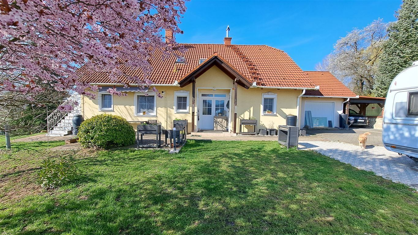 Einfamilienhaus zum Kauf provisionsfrei 424.000 € 5 Zimmer 218 m²<br/>Wohnfläche 3.200 m²<br/>Grundstück Szentgyörgyvár 8393