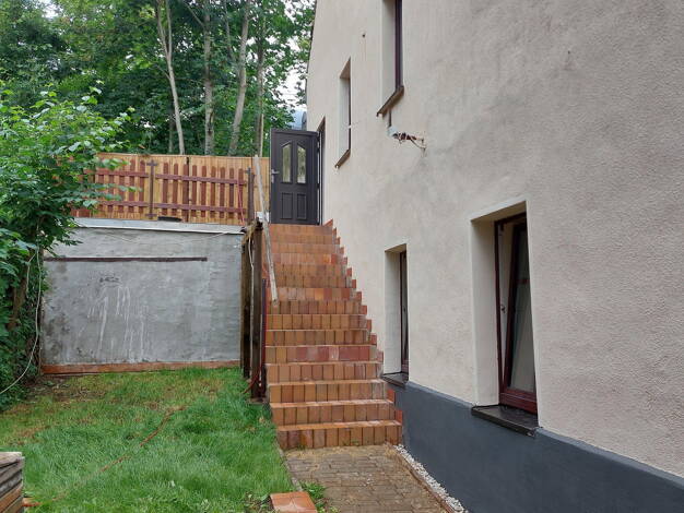 Doppelhaushälfte zum Kauf provisionsfrei 80.000 € 8 Zimmer 155 m² 200 m² Grundstück Stollberg Stollberg/Erzgebirge 09366