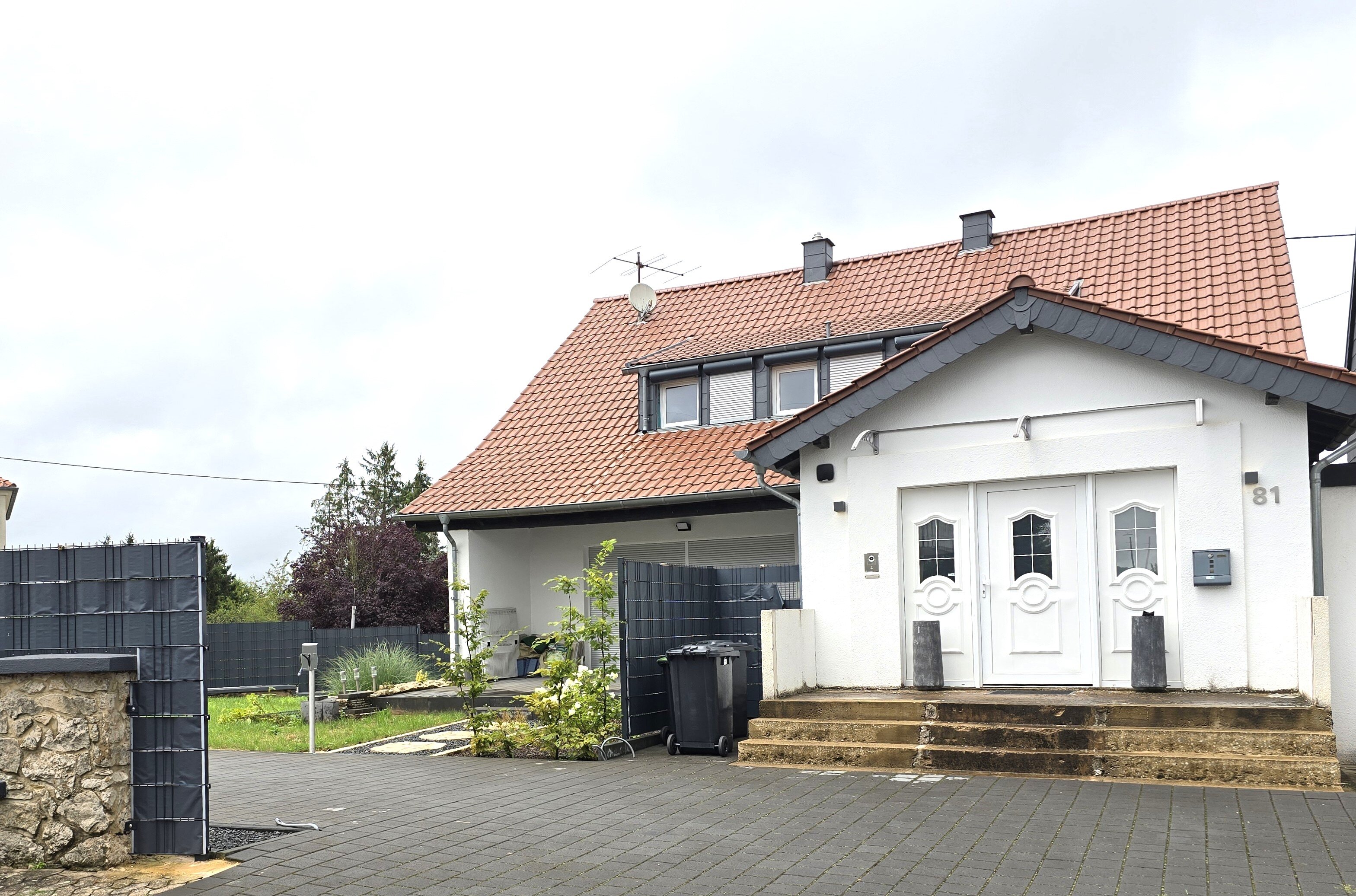 Einfamilienhaus zum Kauf 469.000 € 5 Zimmer 220 m²<br/>Wohnfläche 700 m²<br/>Grundstück Köllerbach Püttlingen 66346