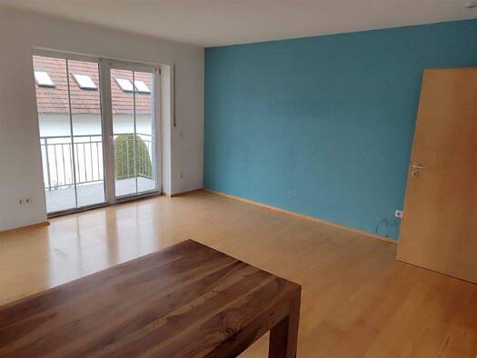 Wohnung zur Miete 550 € 2 Zimmer 55,6 m² 1. Geschoss frei ab sofort Vilsbiburg 84137