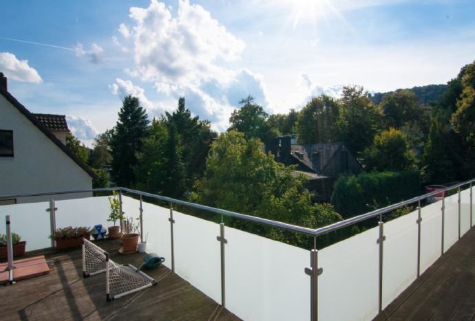 Penthouse zur Miete 1.950 € 5 Zimmer 184 m²<br/>Wohnfläche 2.<br/>Geschoss 01.11.2024<br/>Verfügbarkeit An den Vogelwiesen 16 Brasselsberg Kassel 34132