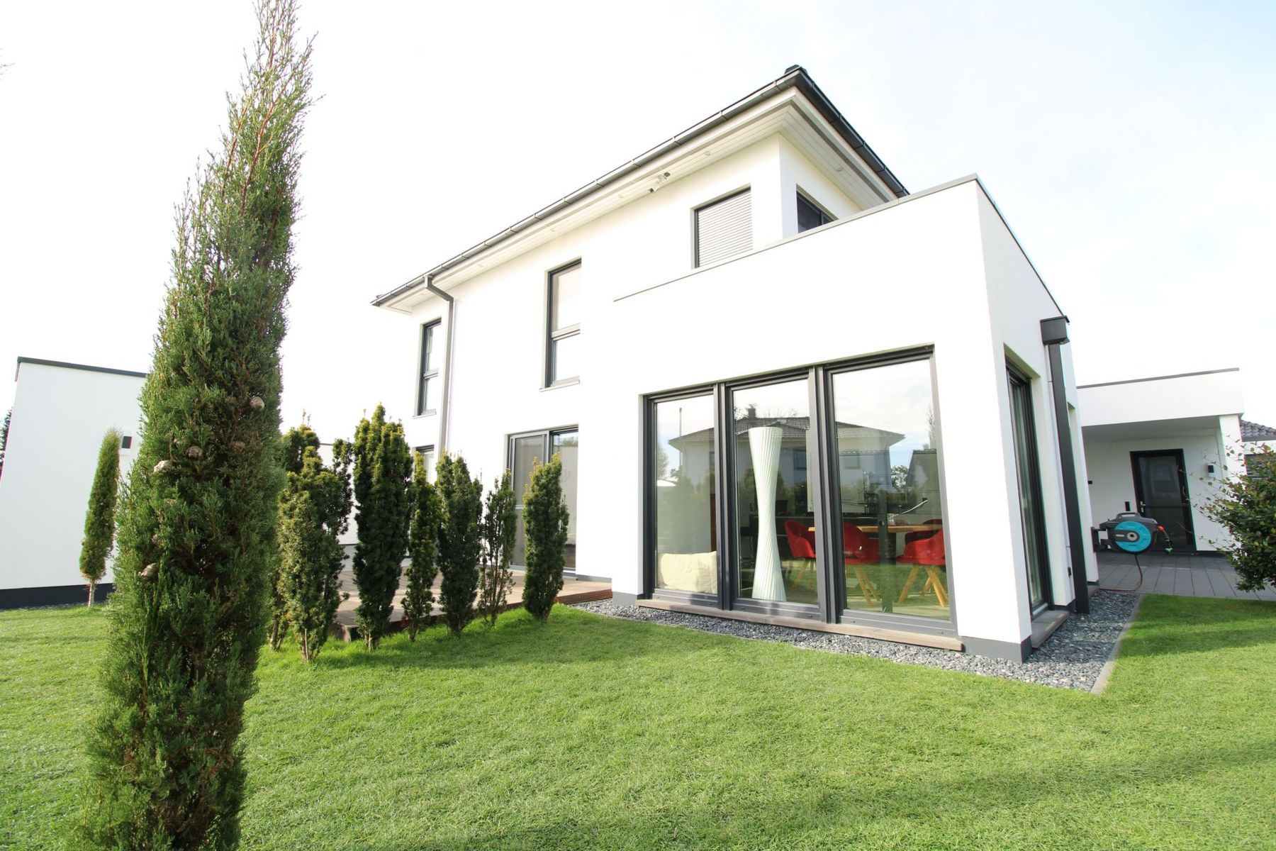 Villa zum Kauf provisionsfrei 970.000 € 7 Zimmer 245,2 m²<br/>Wohnfläche 850,2 m²<br/>Grundstück Ribnitz Ribnitz-Damgarten 18311