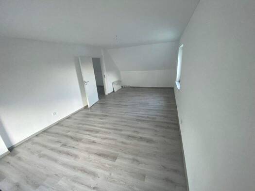Wohnung zur Miete 900 € 3 Zimmer 109 m² Nabburg 92507