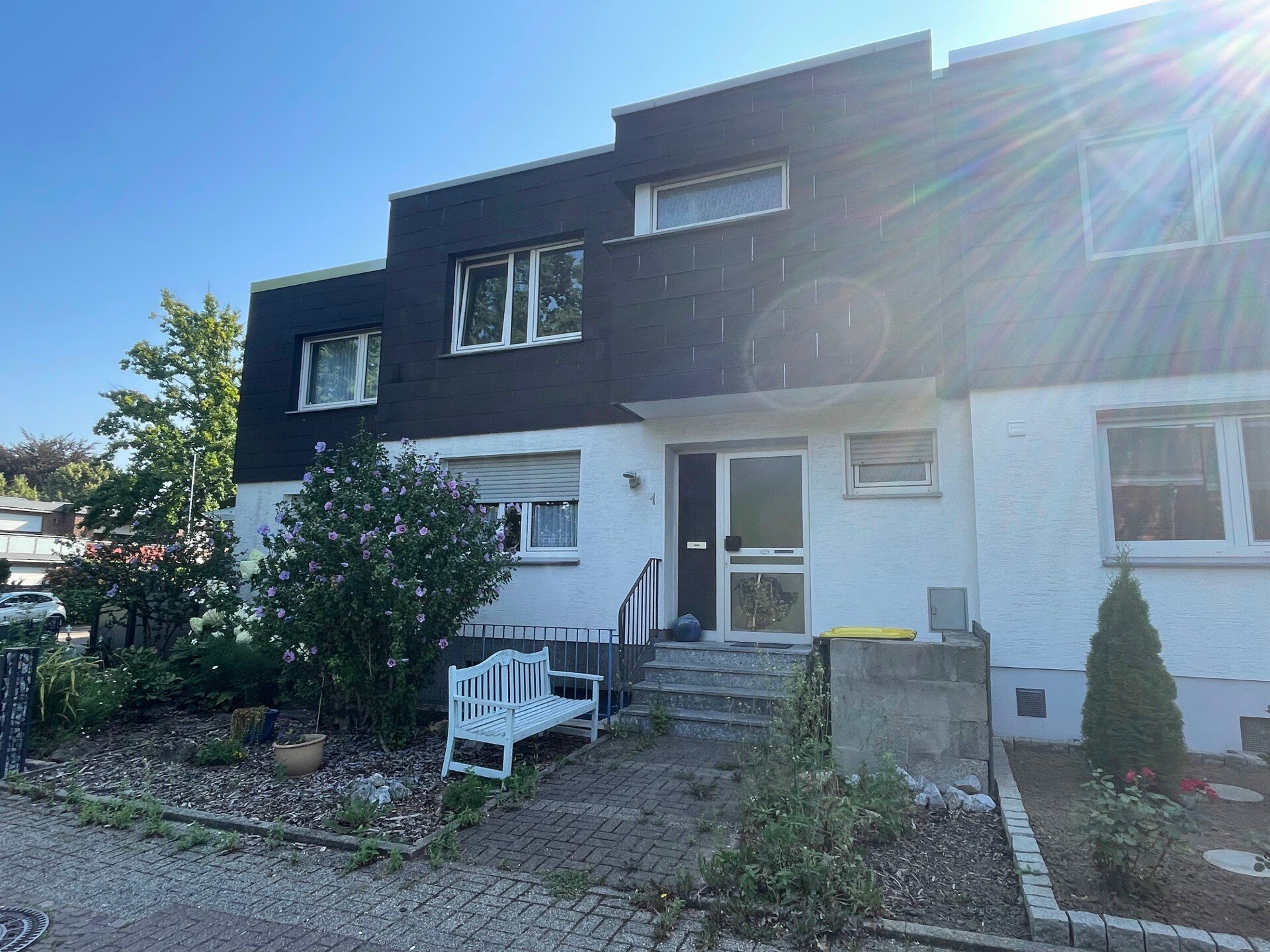 Reihenmittelhaus zum Kauf 215.000 € 4 Zimmer 138 m²<br/>Wohnfläche 170 m²<br/>Grundstück Holzwickede Holzwickede 59439