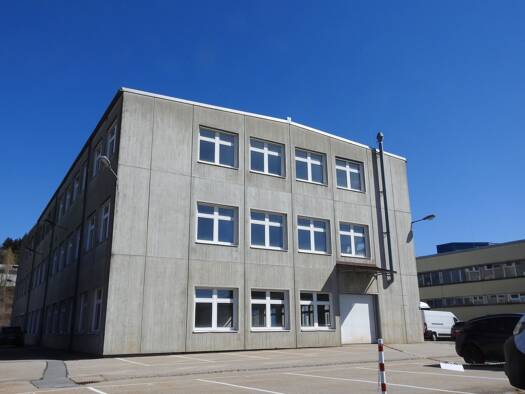 Bürofläche zur Miete provisionsfrei 15 Zimmer 500 m² Bürofläche teilbar von 28 m² bis 522,3 m² Industriestraße 6 Hutthurm Hutthurm 94116