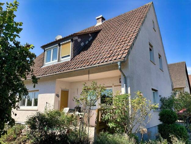 Einfamilienhaus zum Kauf 215.000 € 5 Zimmer 129 m² 793 m² Grundstück frei ab sofort Herlheim Kolitzheim 97509