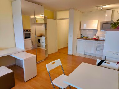 Apartment zur Miete 990 € 1 Zimmer 35,2 m² 6. Geschoss frei ab sofort Am Europakanal 14 Büchenbach - Dorf Erlangen 91056