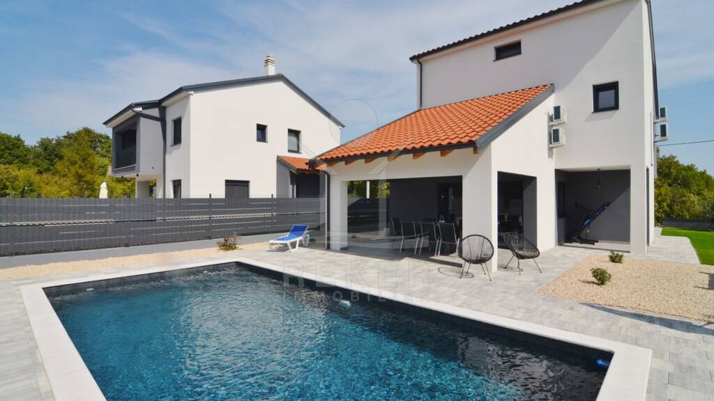 Villa zum Kauf - Erstbezug 620.000 € 5 Zimmer 150 m² 580 m² Grundstück Silo