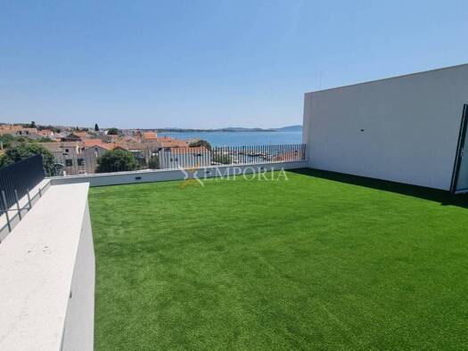 Wohnung zum Kauf 441.570 € 3 Zimmer 94 m² Zadar
