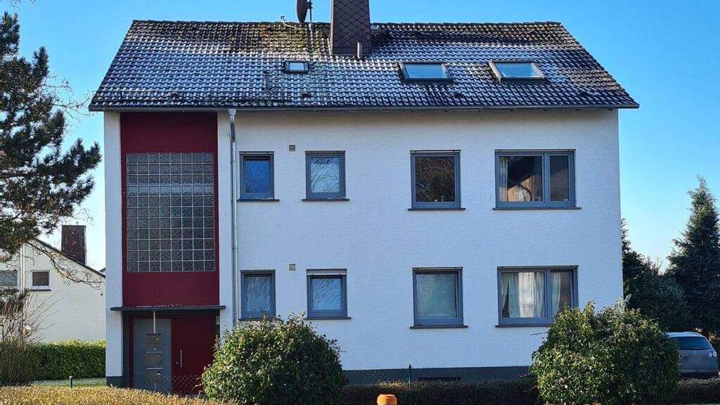 Haus zum Kauf 579.000 € 10,5 Zimmer 270,8 m² 1.047 m² Grundstück Hertingshausen Baunatal / Hertingshausen 34225