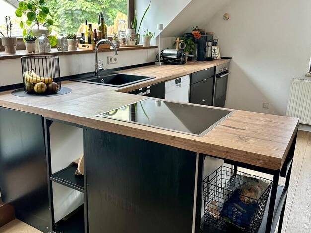 Wohnung zur Miete 1.050 € 4 Zimmer 105 m² 2. Geschoss frei ab 01.10.2025 Kernstadt Lippstadt 59555