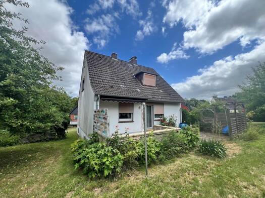Einfamilienhaus zum Kauf 199.000 € 6 Zimmer 91,6 m² 843 m² Grundstück Ahrensbök 23623