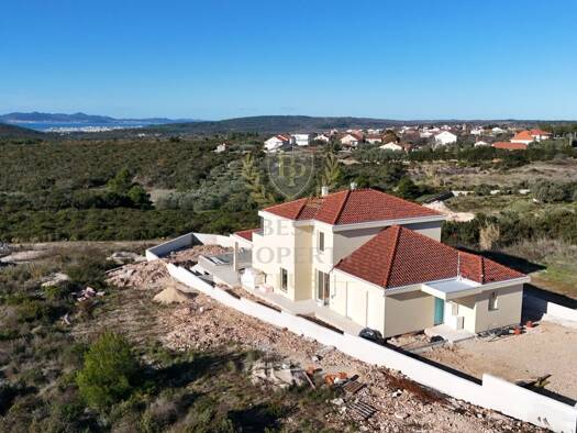 Einfamilienhaus zum Kauf 955.000 € 8 Zimmer 769 m² Grundstück Sukošan 23206