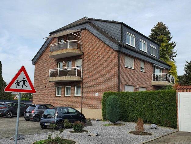 Wohnung zur Miete 920 € 4 Zimmer 103 m² 3. Geschoss frei ab sofort Hansastraße 33 Kamen-Mitte Kamen 59174