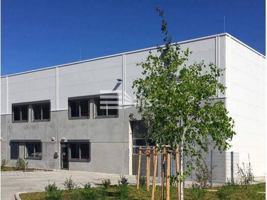 Lagerhalle zur Miete 4.544,8 m² Lagerfläche teilbar ab 1.741,8 m² Werderau Nürnberg 90441