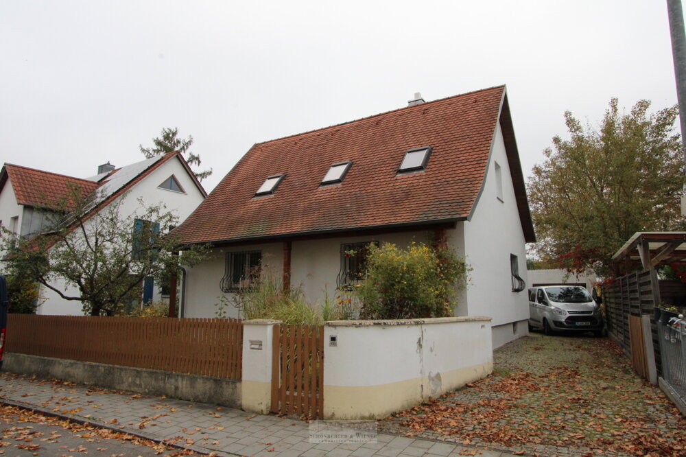 Einfamilienhaus zur Miete 2.400 € 7 Zimmer 190 m²<br/>Wohnfläche 800 m²<br/>Grundstück Kumpfmühl - West Regensburg 93051