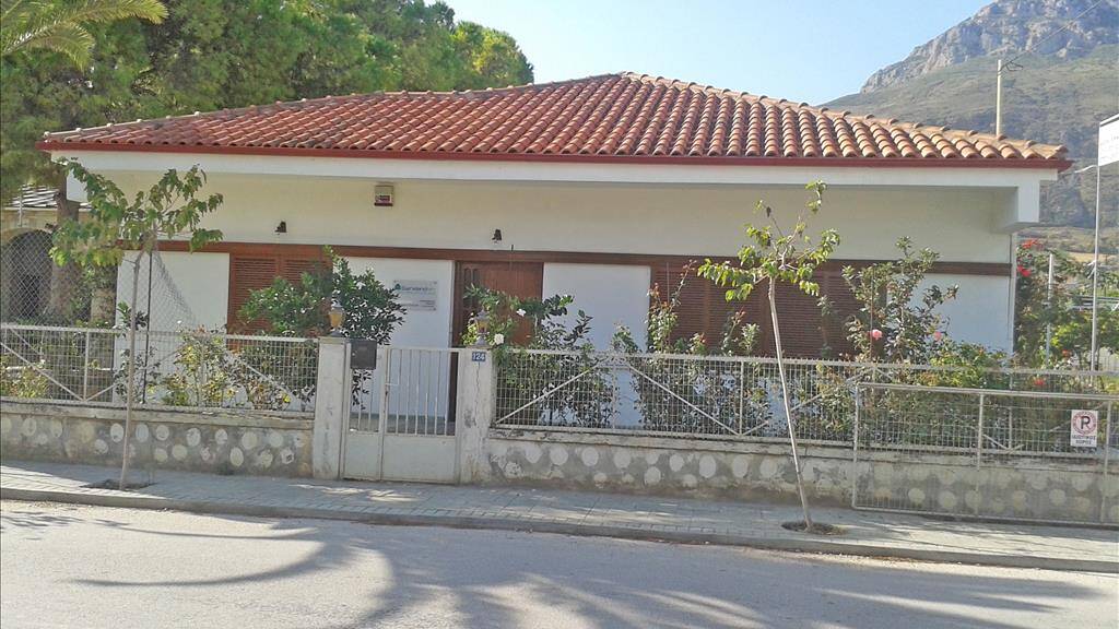 Einfamilienhaus zum Kauf 1.900.000 € 3 Zimmer 99 m² 1.550 m² Grundstück Ostpeloponnes