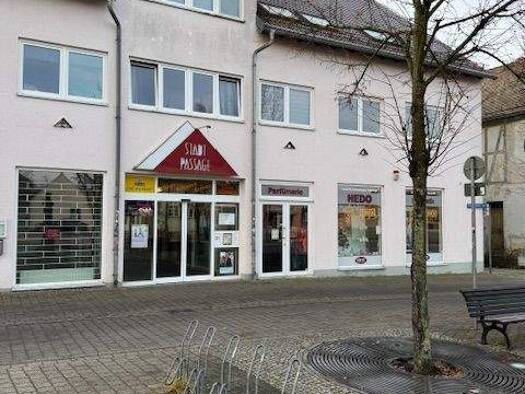 Verkaufsfläche zur Miete provisionsfrei 6,45 € 1 Zimmer 62 m² Verkaufsfläche Dietrich-Heßmer-Platz 29/31 Lauchhammer 01979