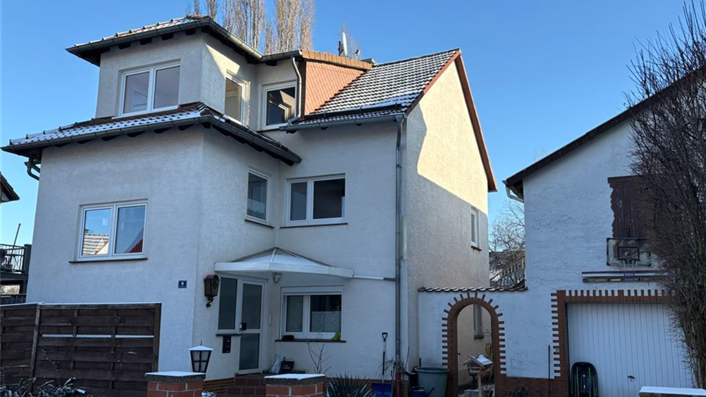 Historisches Wohnjuwel für 3 Familien in Kassel Harleshausen - gepflegt, modernisiert und voller Möglichkeiten für ein Mehrgenerationen Haus