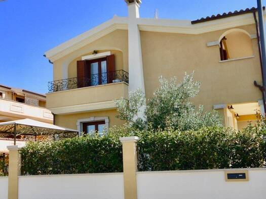 Haus zum Kauf 850.000 € 250 m² 50 m² Grundstück Olbia 07026