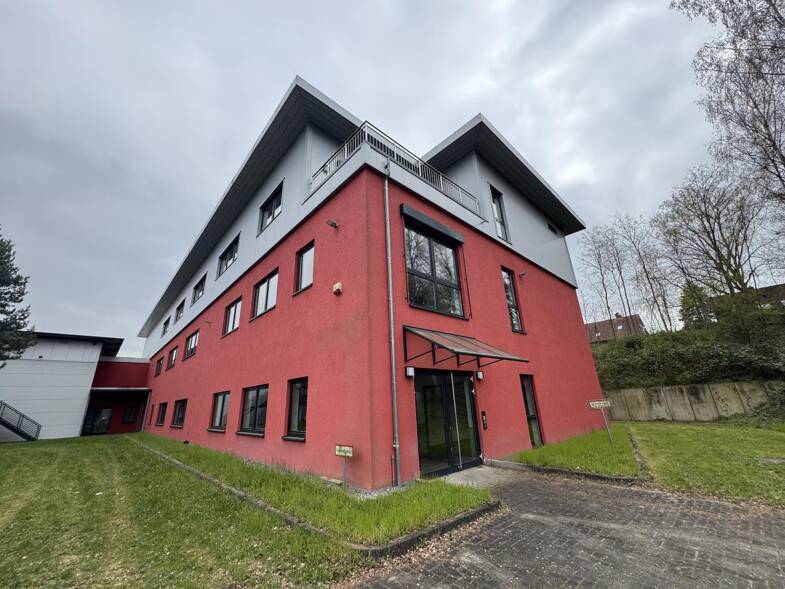 Bürogebäude zur Miete 7,50 € 2.866 m² Bürofläche teilbar ab 711 m² Altgarbsen Garbsen 30823