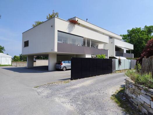 Wohnung zur Miete 1.234 € 3 Zimmer 104,9 m² frei ab 10.08.2025 Höchst 6973