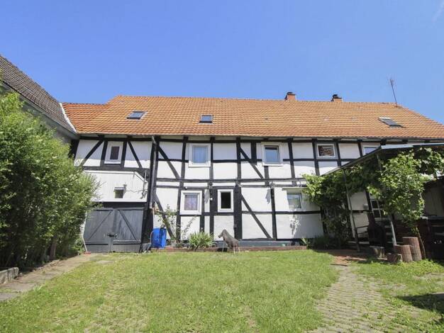 Mehrfamilienhaus zum Kauf als Kapitalanlage geeignet 145.000 € 15 Zimmer 361,4 m² 472,3 m² Grundstück Lödingsen Adelebsen 37139