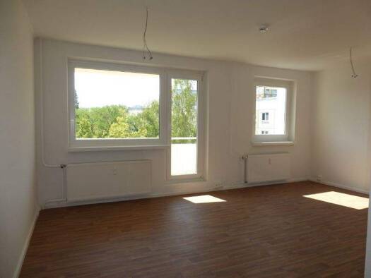 Wohnung zur Miete 350 € 2 Zimmer 52,2 m² 4. Geschoss Berliner Straße 119 Berliner Platz Erfurt 99091