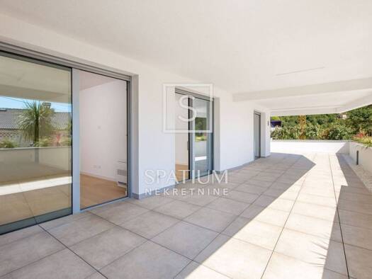 Wohnung zum Kauf 642.000 € 3 Zimmer 97 m² 3 Geschosse Opatija - Centar, Opatija Opatija 51410