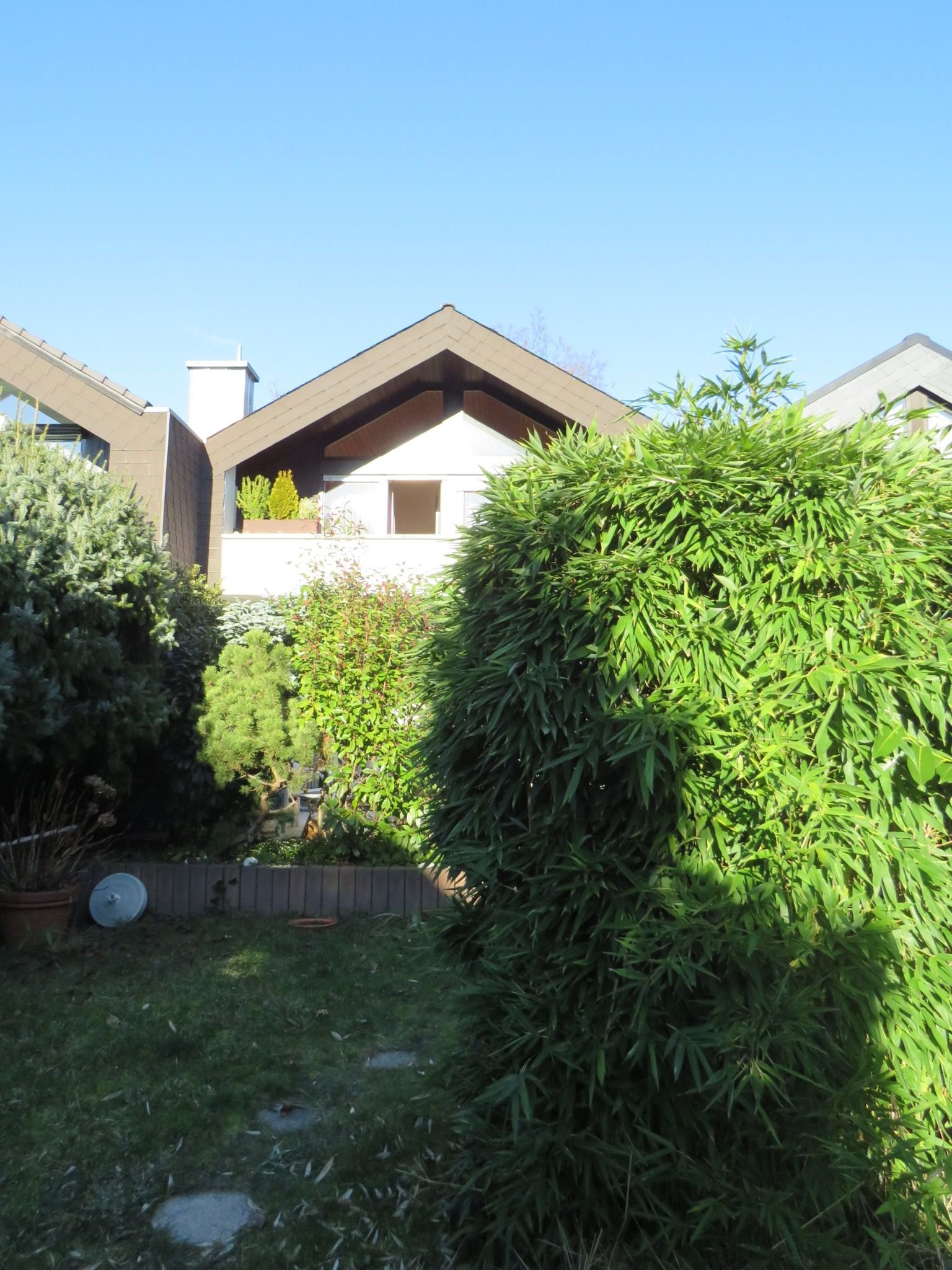 Reihenmittelhaus zum Kauf 1.150.000 € 6 Zimmer 170 m²<br/>Wohnfläche 203 m²<br/>Grundstück ab sofort<br/>Verfügbarkeit Sachsenhäusener Landwehrweg 254 Sachsenhausen - Süd Frankfurt am Main 60598