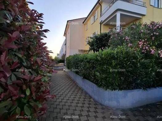 Wohnung zum Kauf 270.000 € 3 Zimmer 80 m² 2. Geschoss Novigrad