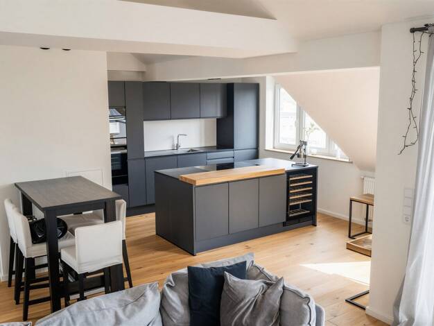 Wohnung zum Kauf 565.000 € 3 Zimmer 83 m² Neuehrenfeld Köln 50823
