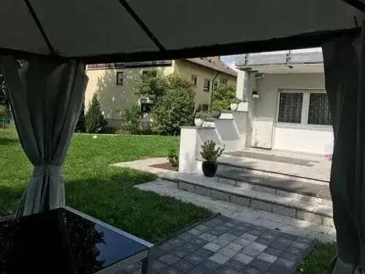 Einfamilienhaus zur Miete 2.450 € 5 Zimmer 210 m² 640 m² Grundstück frei ab sofort Goethestr 4a Bietigheim 76467