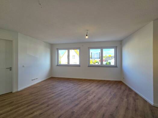 Wohnung zur Miete 1.095 € 4 Zimmer 75 m² frei ab sofort Langendiebach Erlensee 63526