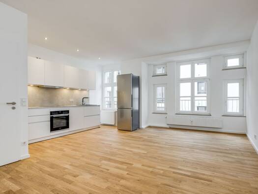 Wohnung zur Miete 1.975 € 2 Zimmer 60,8 m² 3. Geschoss Altstadt-Lehel München 80331