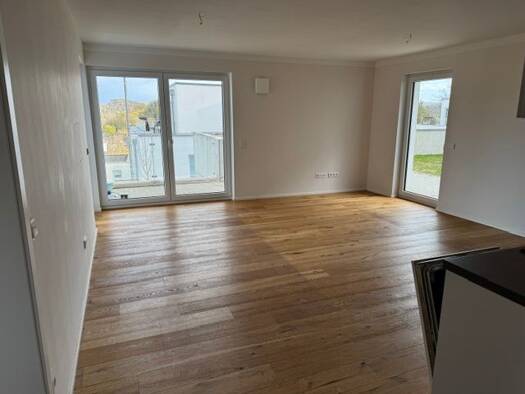 Wohnung zur Miete 945 € 3 Zimmer 82 m² Geschoss EG/3 frei ab 01.05.2026 Bad Kissingen 97688