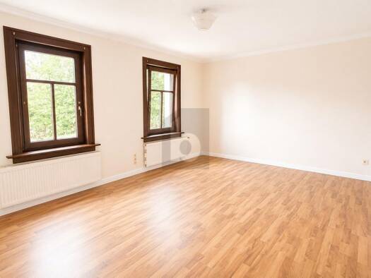 Wohnung zur Miete 1.130 € 6 Zimmer 168 m² EG Georgenthal 99887