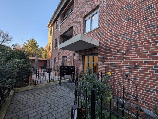 Wohnung zur Miete 2.100 € 2,5 Zimmer 88 m² 2. Geschoss frei ab 01.03.2026 Niederursel Frankfurt am Main 60439