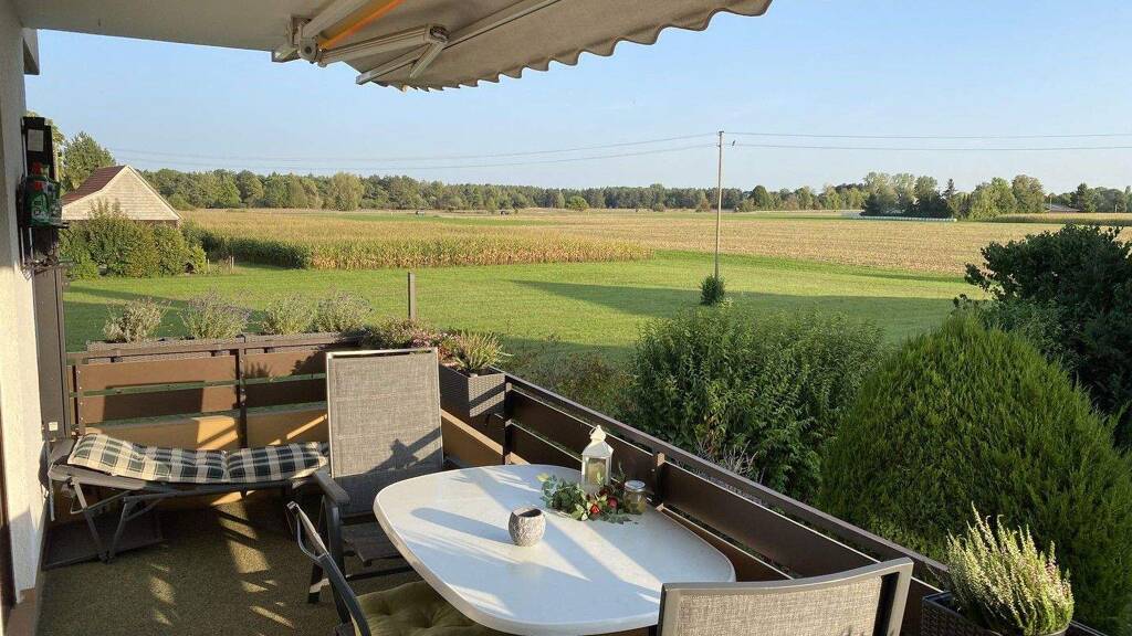 Wohnung zur Miete 1.680 € 4 Zimmer 116 m² 1. Geschoss frei ab 01.05.2026 Königsbrunn 86343