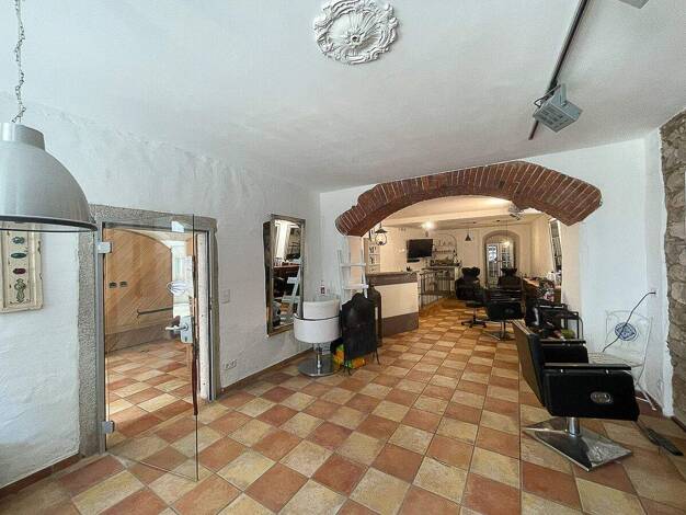 Verkaufsfläche zur Miete 580 € 2 Zimmer 73 m² Verkaufsfläche Untere Schlossstraße 9 Schwarzenberg 08340
